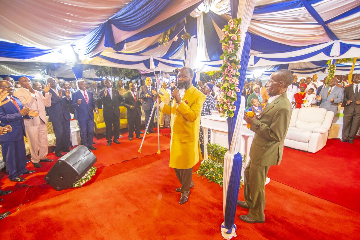 UoNMainAltar's tweet image. Luke 7:16

[16]They were all filled with awe and praised God. “A great prophet has appeared among us,” they said. “God has come to help his people.”

#EndTimePower