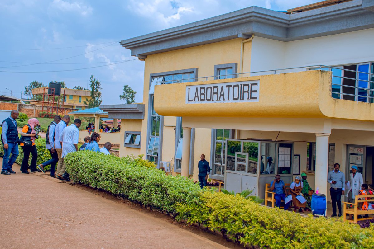 Kibungo Level Two Teaching Hospital (@kibungoh) on Twitter photo Today, WHO Representative in Rwanda, Dr. Brian Chirombo made an official visit to <a href="/NgomaDistrict/">Ngoma District</a>, where he was welcomed by Mayor <a href="/NIYONAGIRANath2/">๐ต๐ฐ๐๐ถ๐ต๐จ๐ฎ๐ฐ๐น๐จ ๐ต๐๐๐๐๐๐๐</a> and <a href="/jean_munyemana/">Dr. Jean Claude MUNYEMANA</a>, Director General of <a href="/KibungoH/">Kibungo Level Two Teaching Hospital</a>. During the visit, he toured womenโs cancer detection clinics & hospital laboratory Today, WHO Representative in Rwanda, Dr. Brian Chirombo made an official visit to <a href="/NgomaDistrict/">Ngoma District</a>, where he was welcomed by Mayor <a href="/NIYONAGIRANath2/">๐ต๐ฐ๐๐ถ๐ต๐จ๐ฎ๐ฐ๐น๐จ ๐ต๐๐๐๐๐๐๐</a> and <a href="/jean_munyemana/">Dr. Jean Claude MUNYEMANA</a>, Director General of <a href="/KibungoH/">Kibungo Level Two Teaching Hospital</a>. During the visit, he toured womenโs cancer detection clinics & hospital laboratory