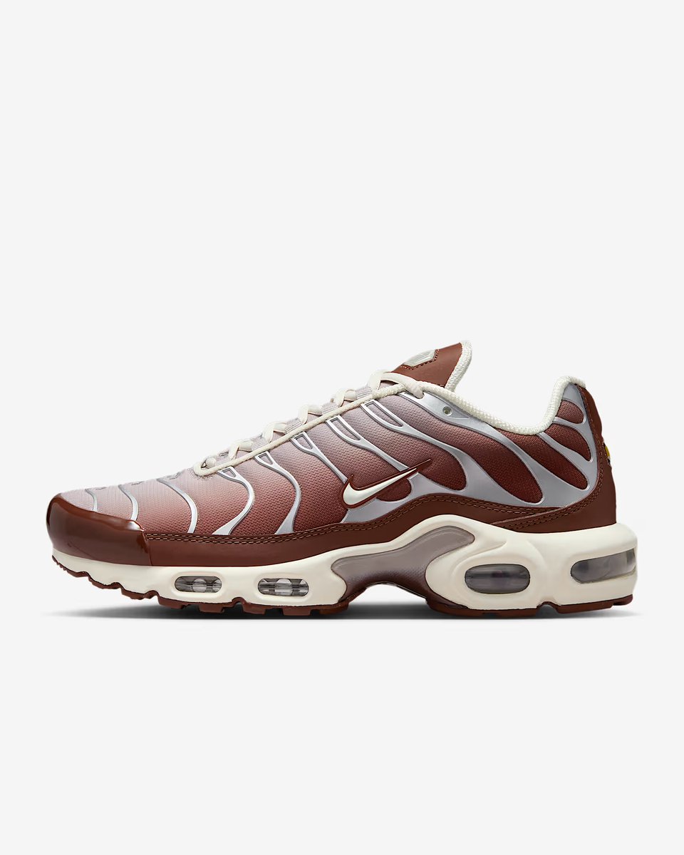 CaminoTV's tweet photo. une tn nike chocolaté à moins de 100€ et jusqu'au 47 c'est pas tous les jours

https://t.co/HXN8xJCkGl https://t.co/0SWcvjCUQZ