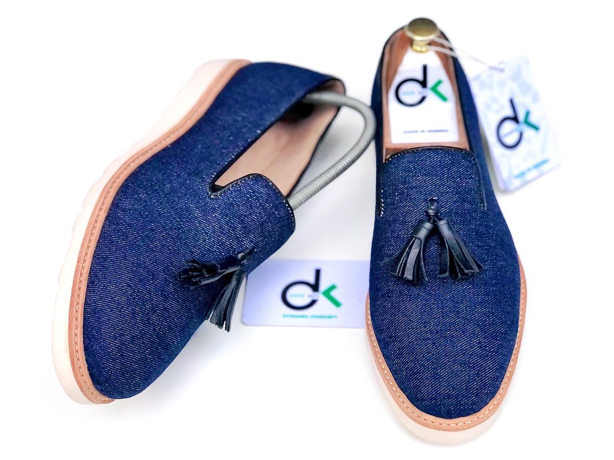 DavidKattDC's tweet photo. PRODUCT NAME: David KATT Denim Sneaks loafer

Discover the David KATT Denim Sneaks Loafer – handcrafted denim loafers with tassel detail, blending modern comfort with timeless style

🛍️SHOP HERE ➡️ https://t.co/6pJhXXg6bz

• Worldwide shipping available
#GeniusMusicianBangChan https://t.co/cUP6NFdvie