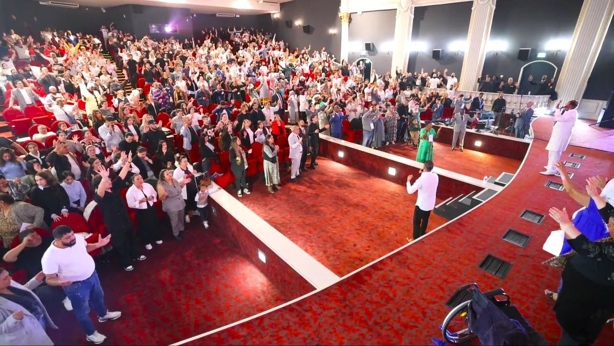 Enock0Miller00's tweet image. 🚨• See ye the glory of the #EndTimePower, not superficial human power (political nor military); but the Real power of CHRIST JESUS!▫️💫