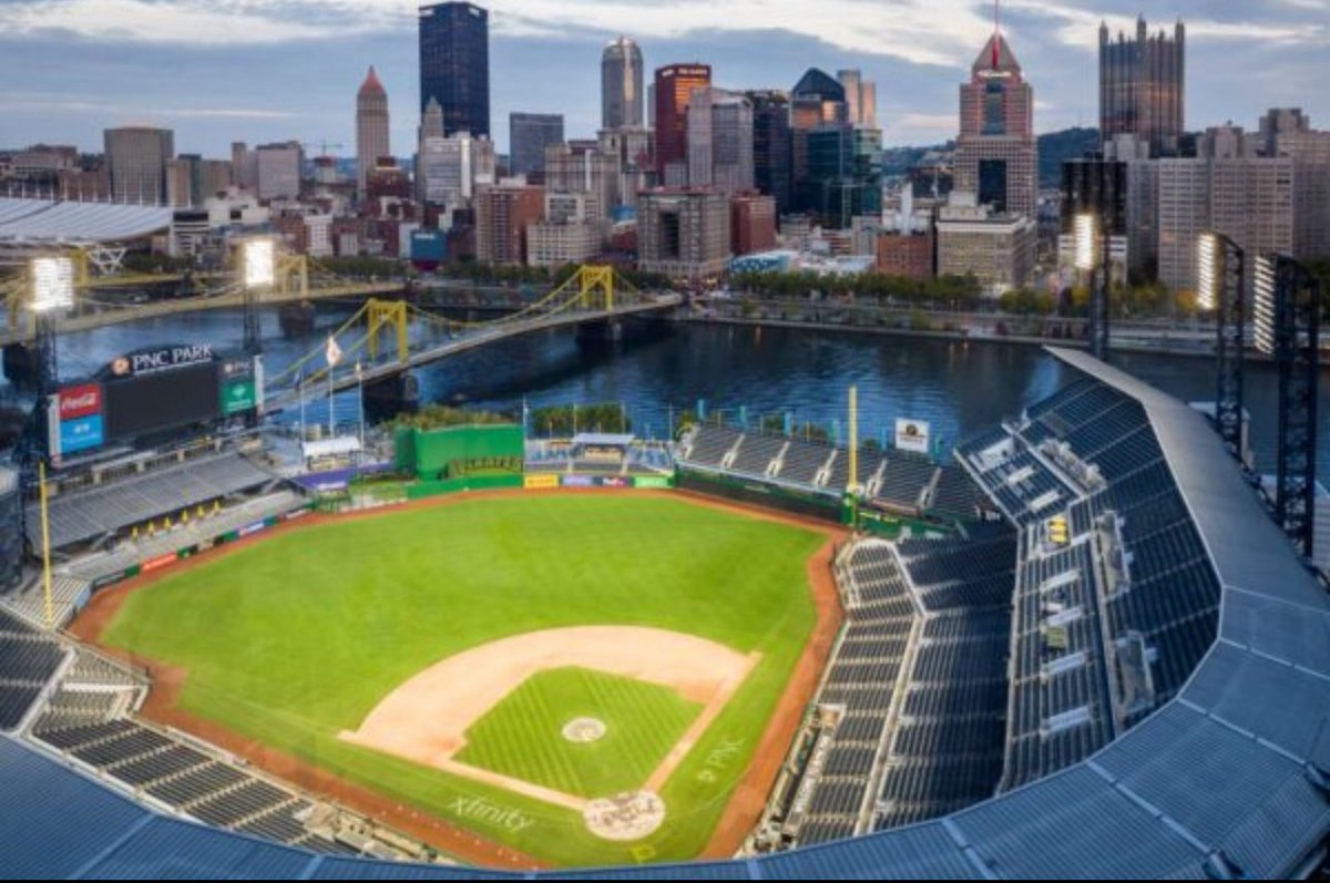 Meanwhile in Pittsburgh this is the scene of the playoff game today for the Pirates!!!!
