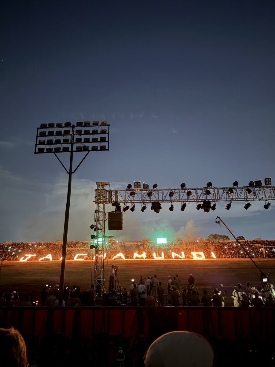 Hon. Governor Shri Thaawarchand Gehlot flagged off the dazzling Torchlight Parade at Mysuru Dasara 2025, following the grand Jumbo Savari. CM Siddaramaiah, DCM D.K. Shivakumar, and other dignitaries were present at the spectacular culmination of the world-renowned festivities.
