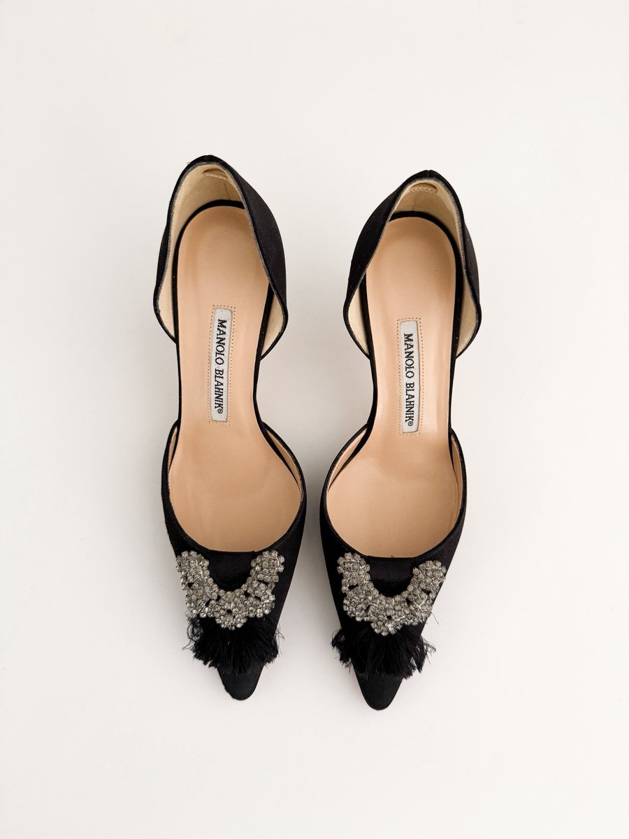 sororitevintage's tweet photo. October heels 🕸️ https://t.co/Glk8Qyn0ym