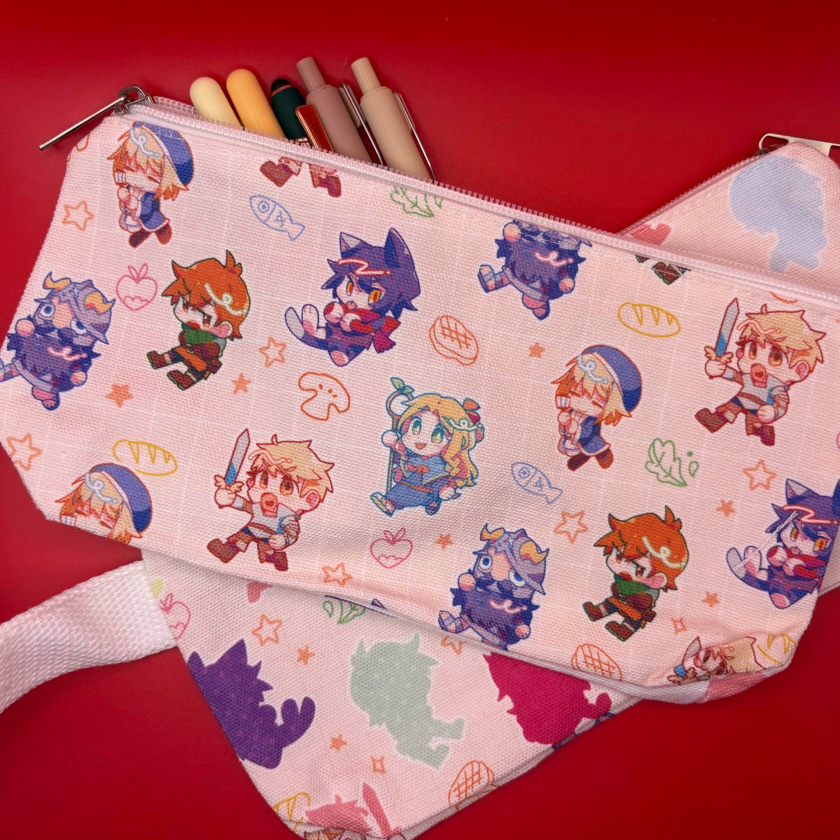 What's this? A place to store your trinkets? That's right, our lovely pencil pouches have arrived at our shipping mod's castle! What do you plan to keep in your pencil pouch?

[ #dungeonmeshi #deliciousindungeon ]