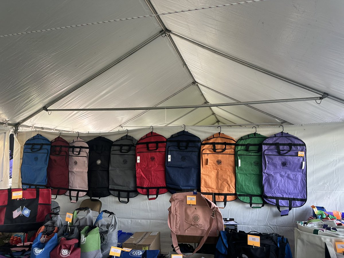 CLUBSAKC's tweet photo. Hello from Hatboro Kennel Club!

The AKC Booth is set up in the middle of vendor row, across the way from Ring 8. 

We look forward to see you!

AKC Booth Manager

#akc #akcbooth #thisisakc #akcclubdevelopment https://t.co/PUYmozWnuq