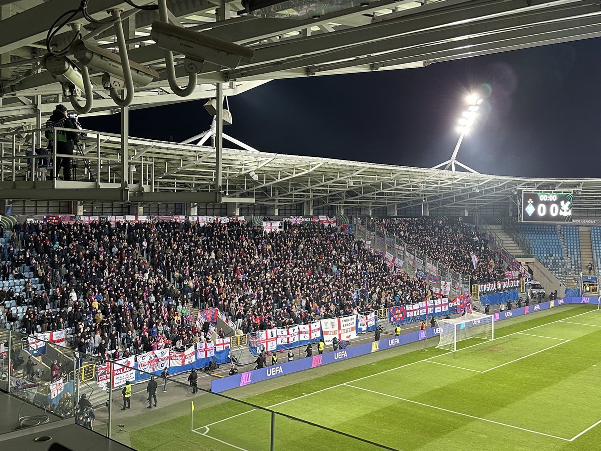 FBAwayDays's tweet photo. Fantastic following from Crystal Palace in Poland tonight for their game against Dinamo Kyiv.

👏👏 #CPFC https://t.co/BPpdl7E5vd