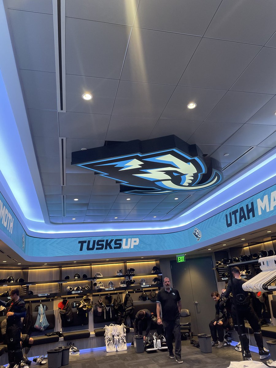 houston_brogan's tweet photo. New logo on the ceiling in the locker room https://t.co/kUr8f92Av6