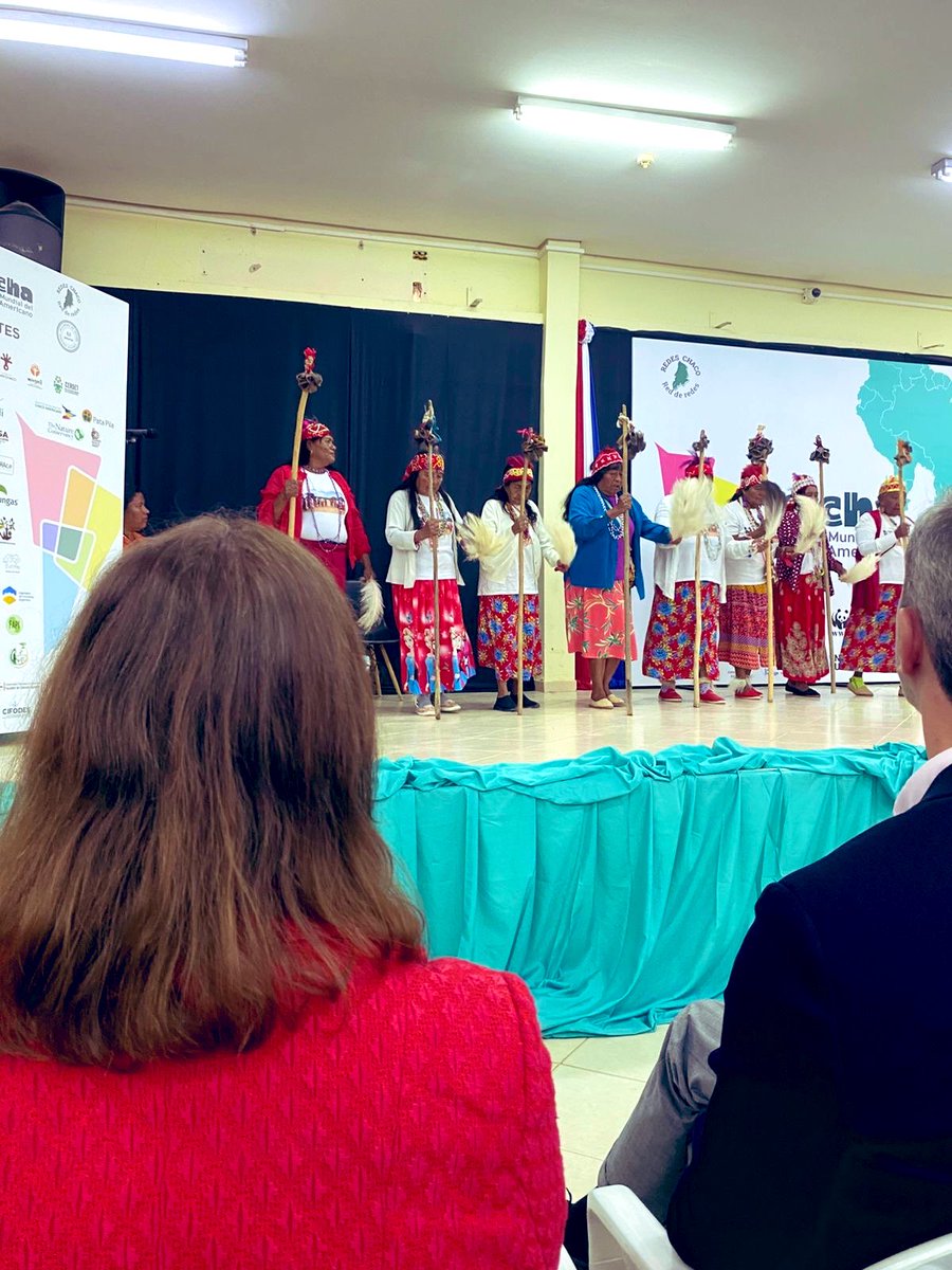 Desde Filadelfia hoy me sumo al Encuentro Mundial del Chaco con el proyecto ‘Tejiendo redes’.

El Reino Unido reafirma su compromiso con la acción climática , la igualdad y la inclusión de niñas y mujeres indígenas y rurales, y con fortalecer la cooperación regional 🤝