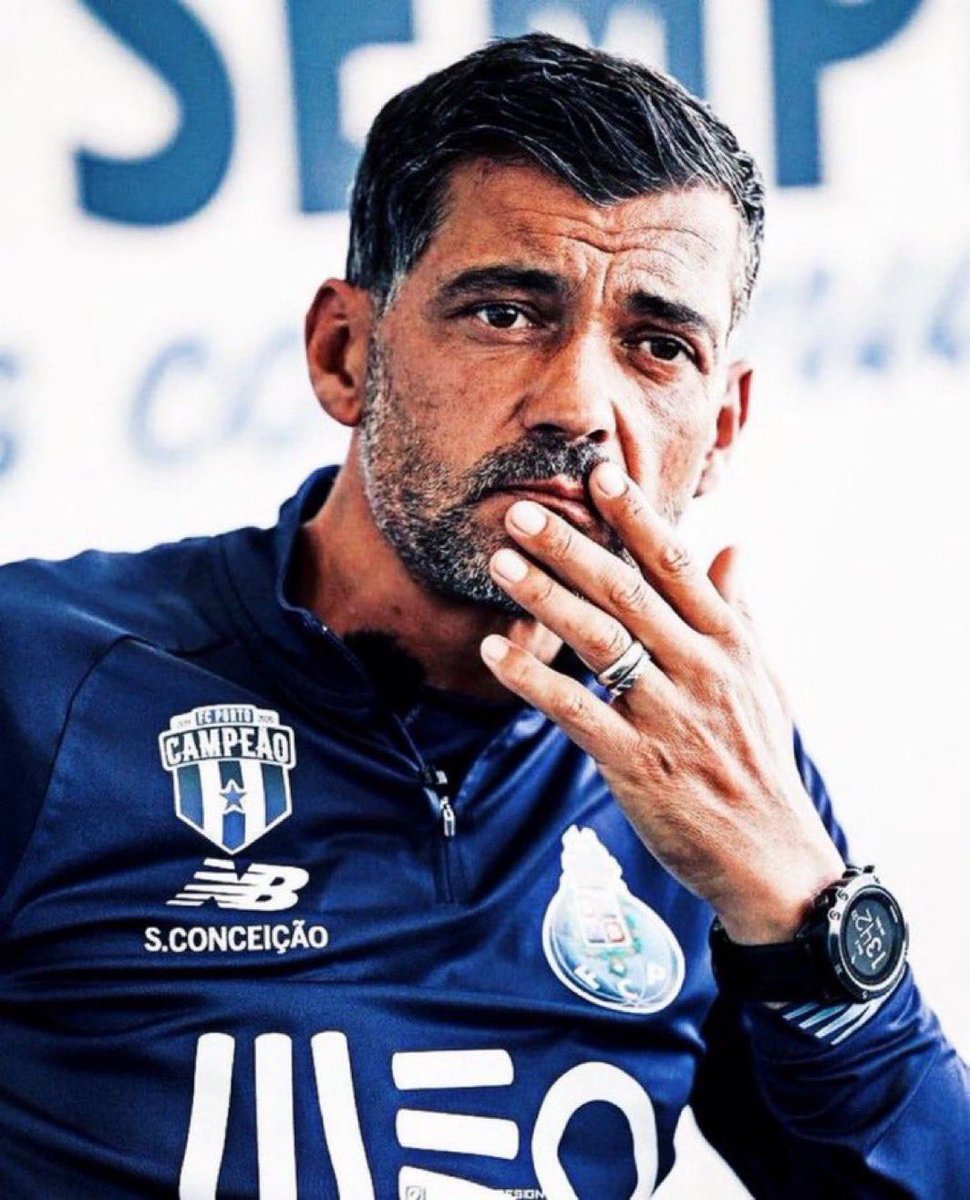 عندي قناعه تامه المدرب الي نتشئام منه قبل قدومه ينجح عكس المدرب الى نتفائل فيه   اعطوني البرتغالي بيرثع بروشن