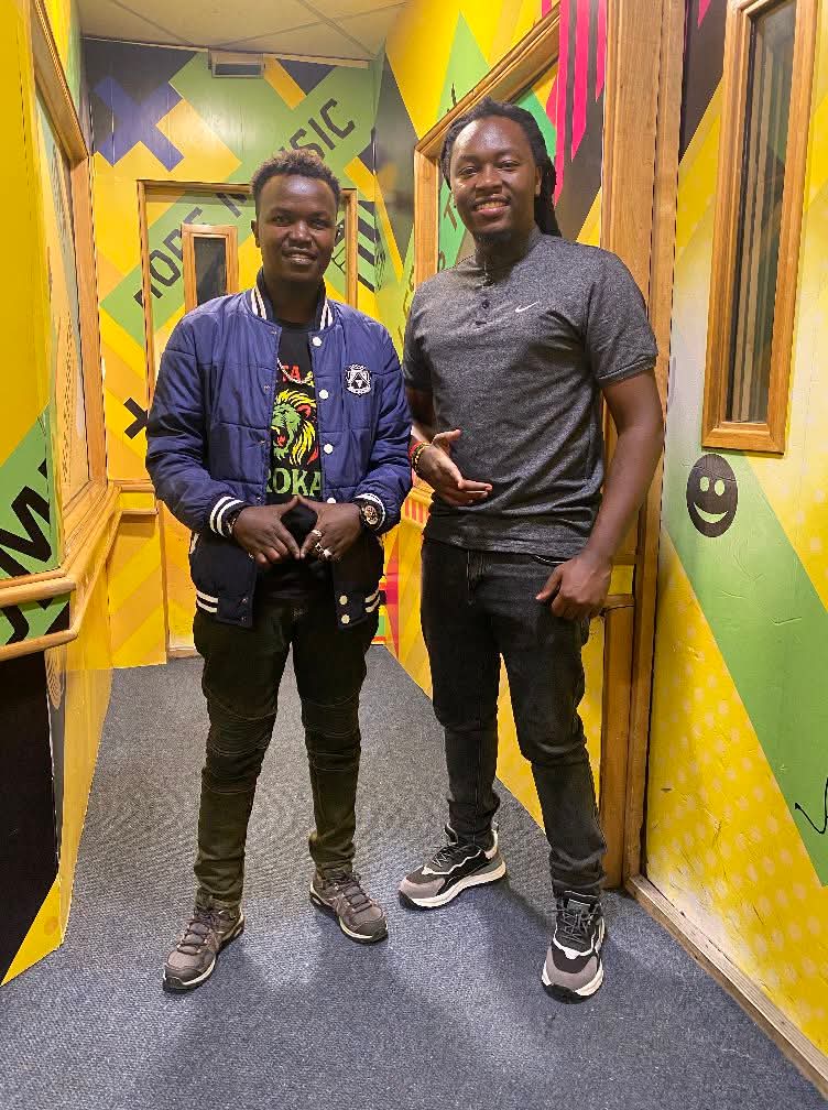 shatttabway's tweet image. #TBTEdition o'clock inside #RockersNation 
#reggae 
#football 
#BeyondTheGame 
#Coachshatta