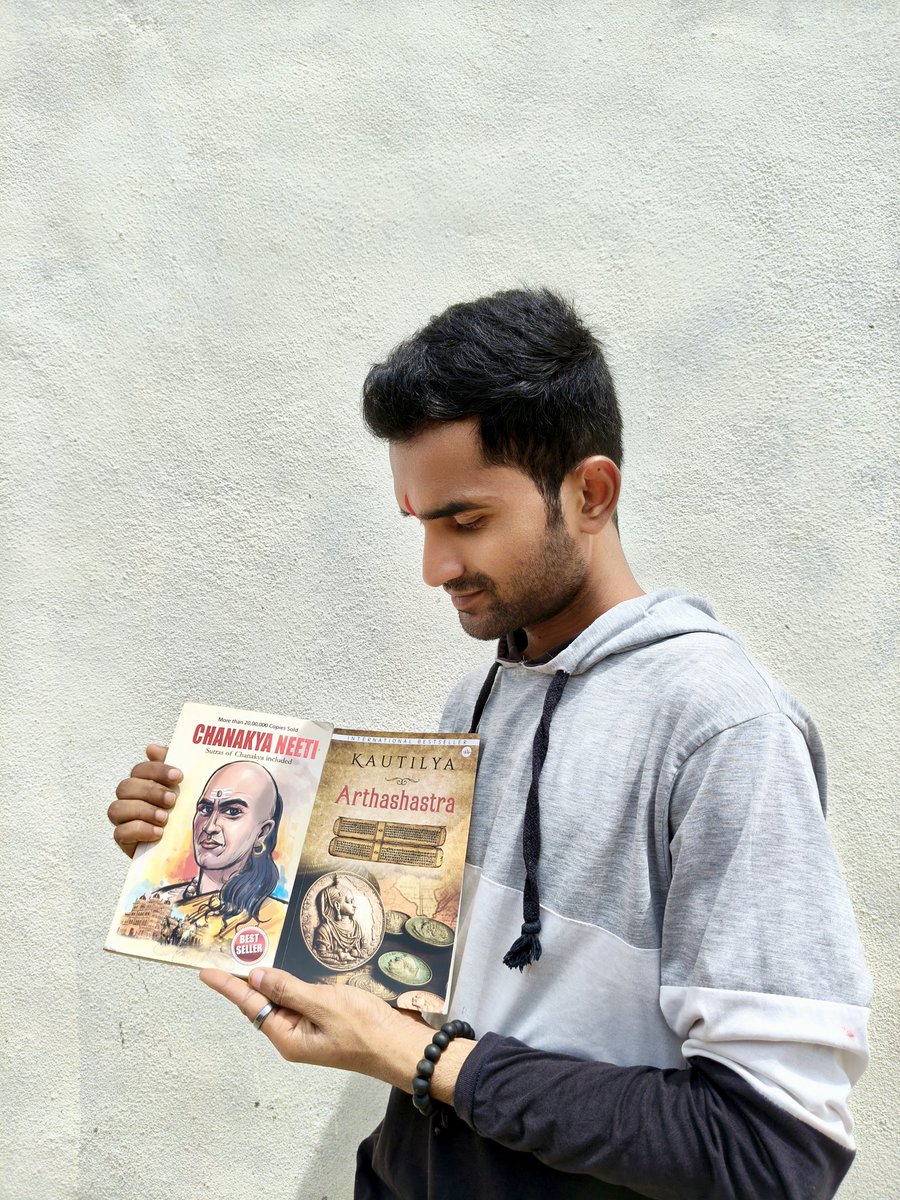 boldbrainguy's tweet photo. M.K Gandhi - Father of Nation ❌
CHANAKYA - The True Father of Nation ✅
My All time most favourite Personality &amp; his book Series that every Indian should go through ❤️ https://t.co/HVirEdb9MV