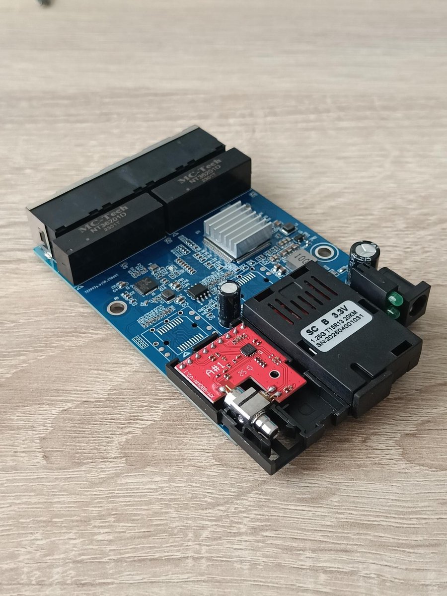 A new toy arrived today. Looking forward to testing if it really runs at 1.25 Gbps over 20 km. Cost was under 15€.