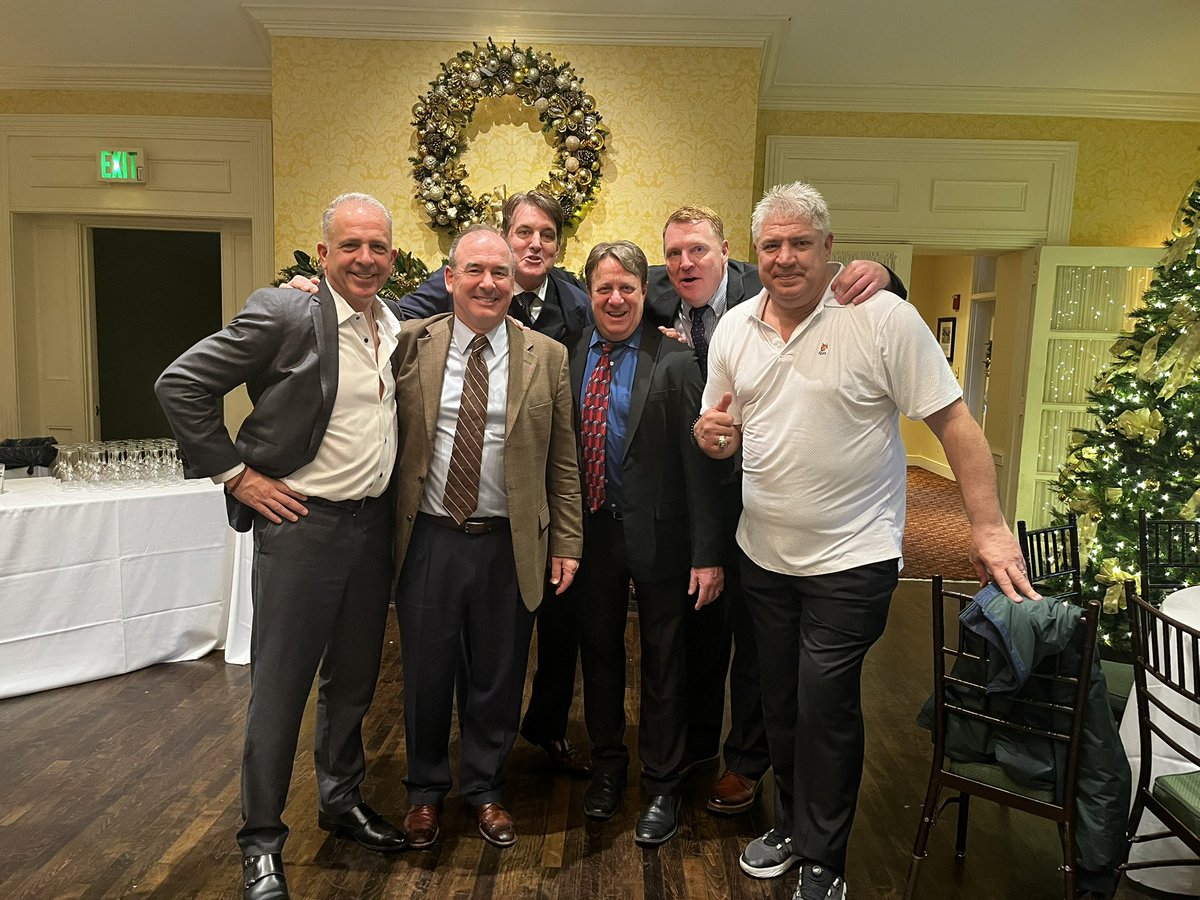 If you see my buddy <a href="/CoachPatsos/">Jimmy Patsos</a> please wish him a Happy Birthday! I am a day late but Jimmy was never on time.🤣
Thanks for being a great teammate, roommate, Bestman, Godfather, “Uncle” and loyal FRIEND to our family. We love you bro! <a href="/UAbasketball/">Under Armour Basketball</a> <a href="/MonSportsNet/">Monumental Sports Network</a> <a href="/TerrapinHoops/">Maryland Men’s Basketball</a>