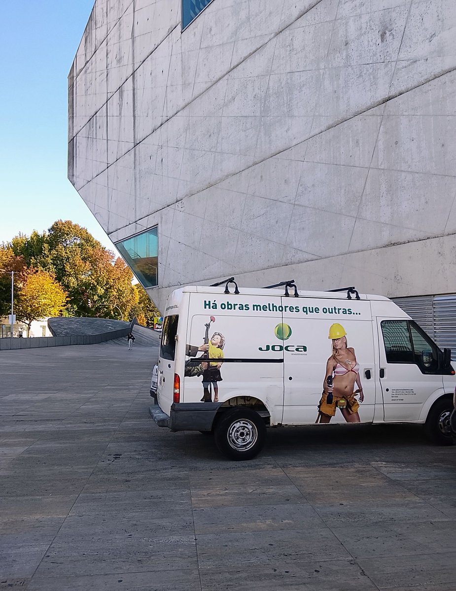 ProjectosUtopia's tweet image. Entretanto no Porto as empresas de construção levam a diferenciação a sério.