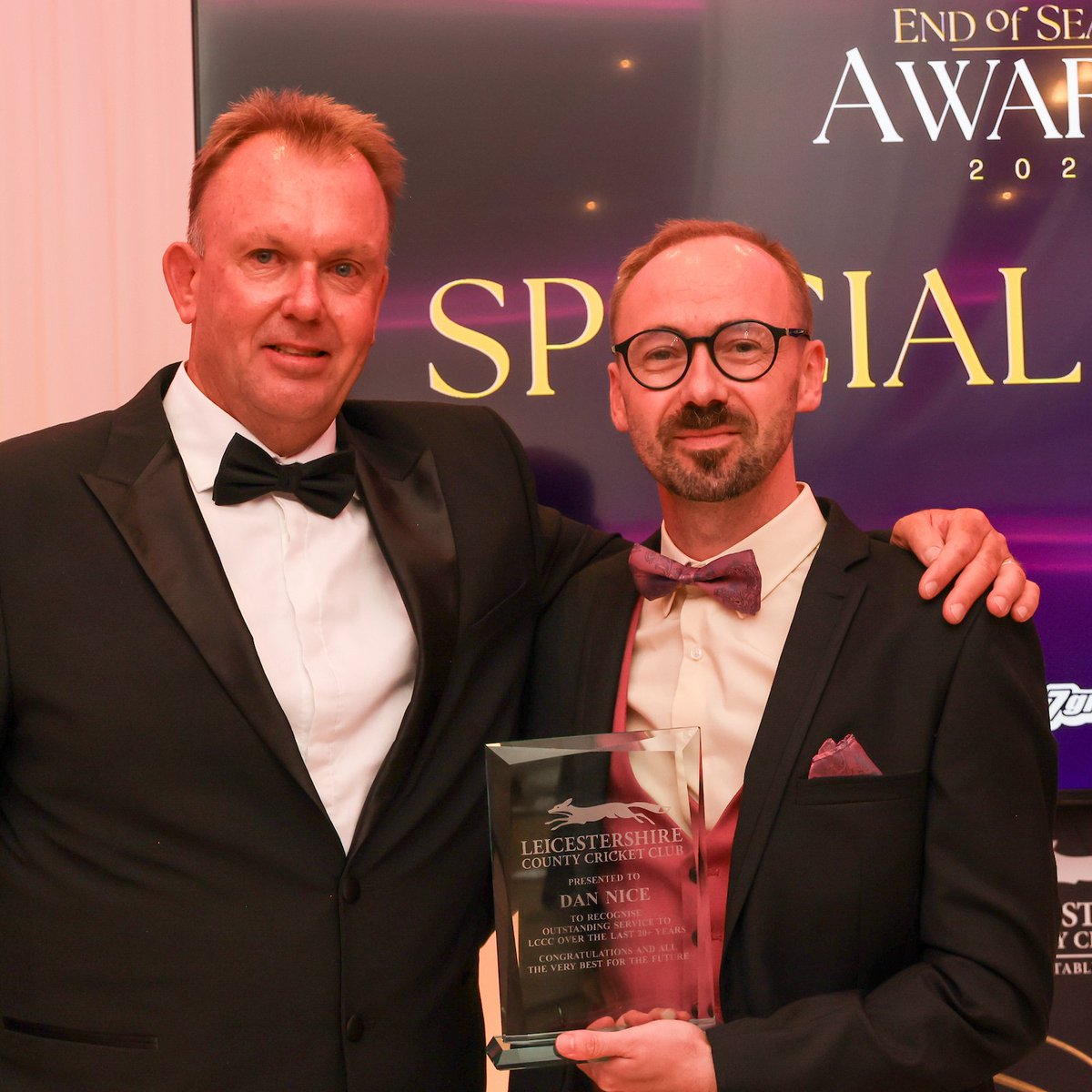 After an incredible 21 seasons of dedicated service to several departments at the Club, yesterday evening also gave us the opportunity to recognise outgoing Cricket Operations Manager, Dan Nice. 🙌

Thank you for everything you've given to Leicestershire, <a href="/daniel_nice7/">Daniel Nice</a>. 💚