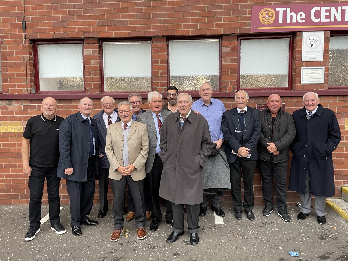 On Saturday whilst they attended the Motherwell game against Aberdeen these former players kindly signed a Motherwell jersey and programme which I sent to a Motherwell fan currently in a Glasgow hospice.

The work the MFC Former Players Club do is often carried outwith public