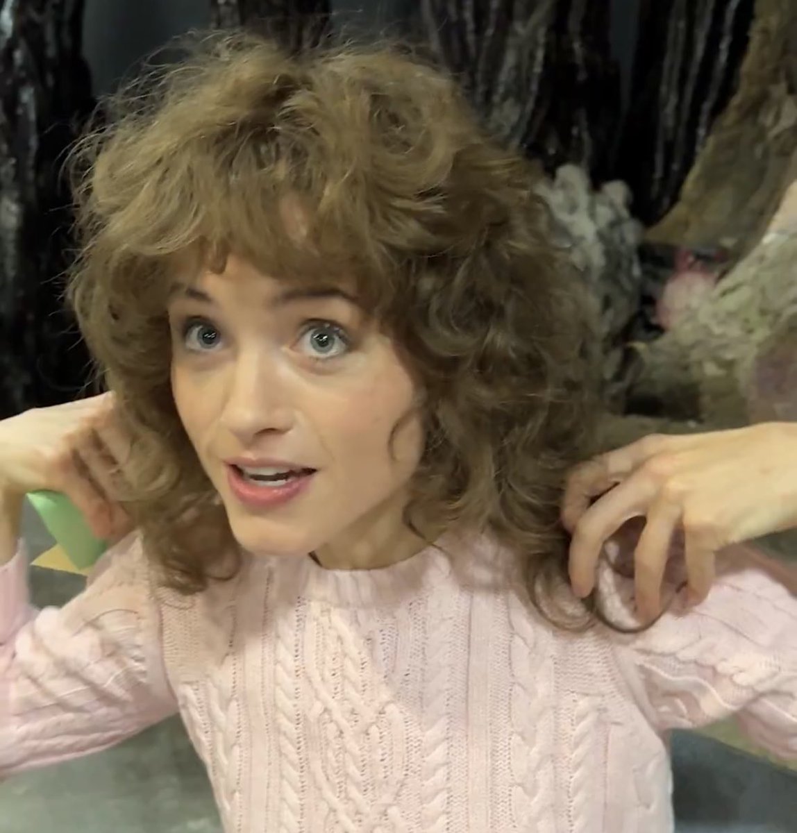 the curly mullet? the full baby pink fit? she’s an icon she’s the moment she’s miss everything