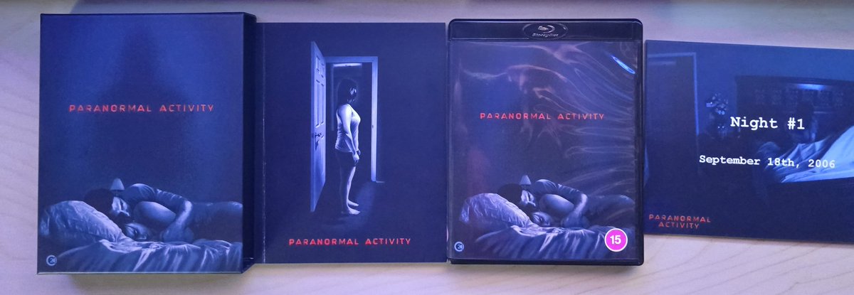 mikeycubed's tweet photo. 3rd film for #31DaysOfHorror
#NowWatching #ParanormalActivity with @FoxySnob
#31DaysOfHalloween #Shocktober #31DaysOfHorror2025 https://t.co/srtWq6uTpW