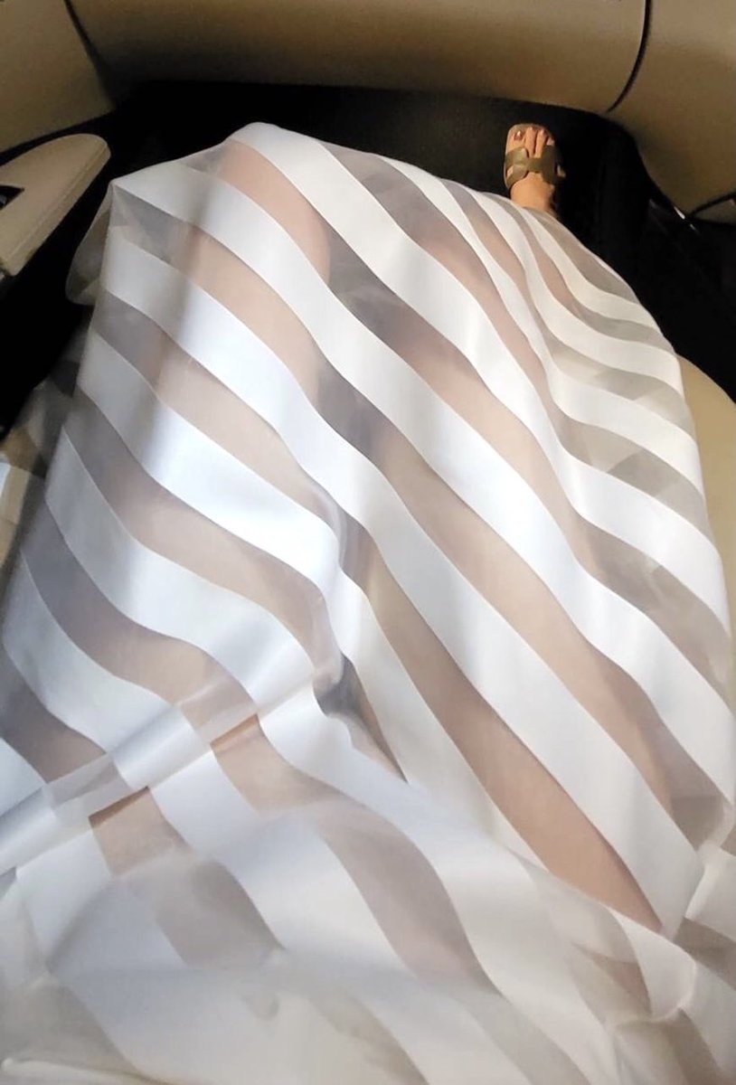 missmdmd's tweet photo. แพ้คนใส่ใจ และคอยถอดเสื้อใน ให้ แล้วไม่ให้ใส่อะไรเลย https://t.co/tyqGtYWkqX