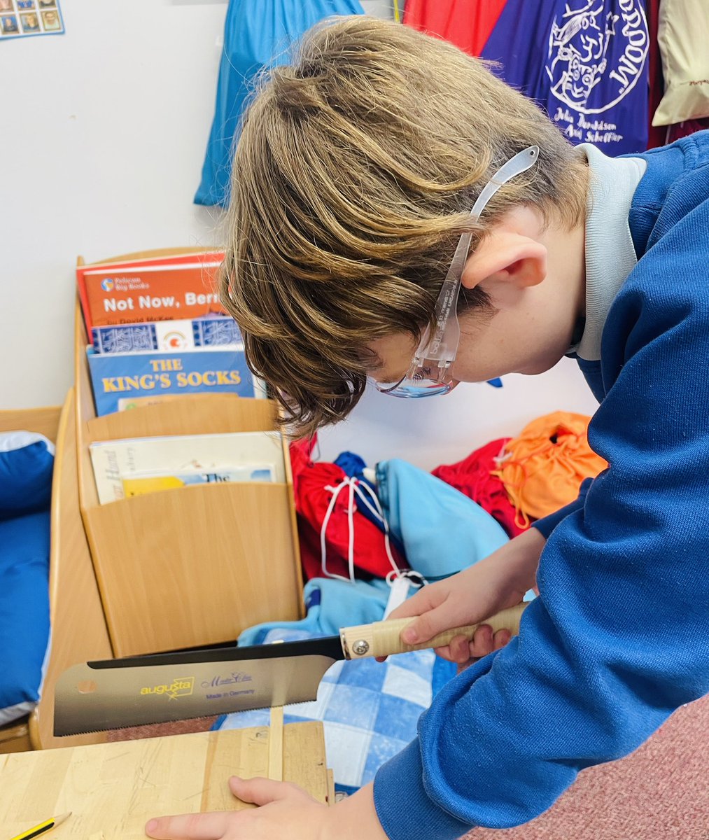 AddiewellPS's tweet image. A successful start to woodworking today - with the frames for our band-driven cars complete!