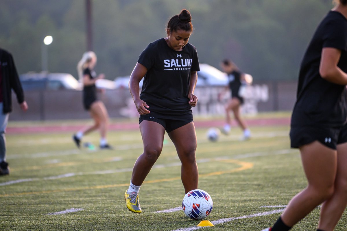 SIU_Soccer's tweet image. 𝐌𝐢𝐝𝐰𝐞𝐞𝐤 𝐩𝐫𝐞𝐩 🐾