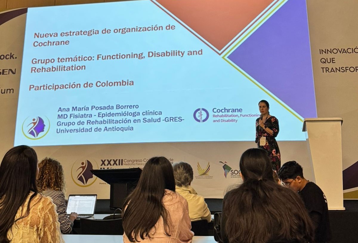 CochraneRehab's tweet photo. 📢 Cochrane Rehabilitation joined IV #SOCILAR &amp; XXXII #ACMFR Congress in Colombia, connecting top regional experts. Lectures on knowledge translation and our e-Book by Dr. Posada and Dr.Gimiliano marked our key participation.  #CochraneRehabilitation #ScientificEvidence #PRM https://t.co/qh6fYHGWZS