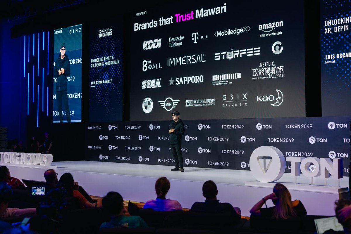 mawariXR's tweet image. The world is in awe of the new Meta Ray-Ban smart glasses.

So are we. As these devices get lighter and more capable, processing power will shift to distributed networks.

Good thing that we've been building the infrastructure required to support mass AR at scale since 2017 🛰️