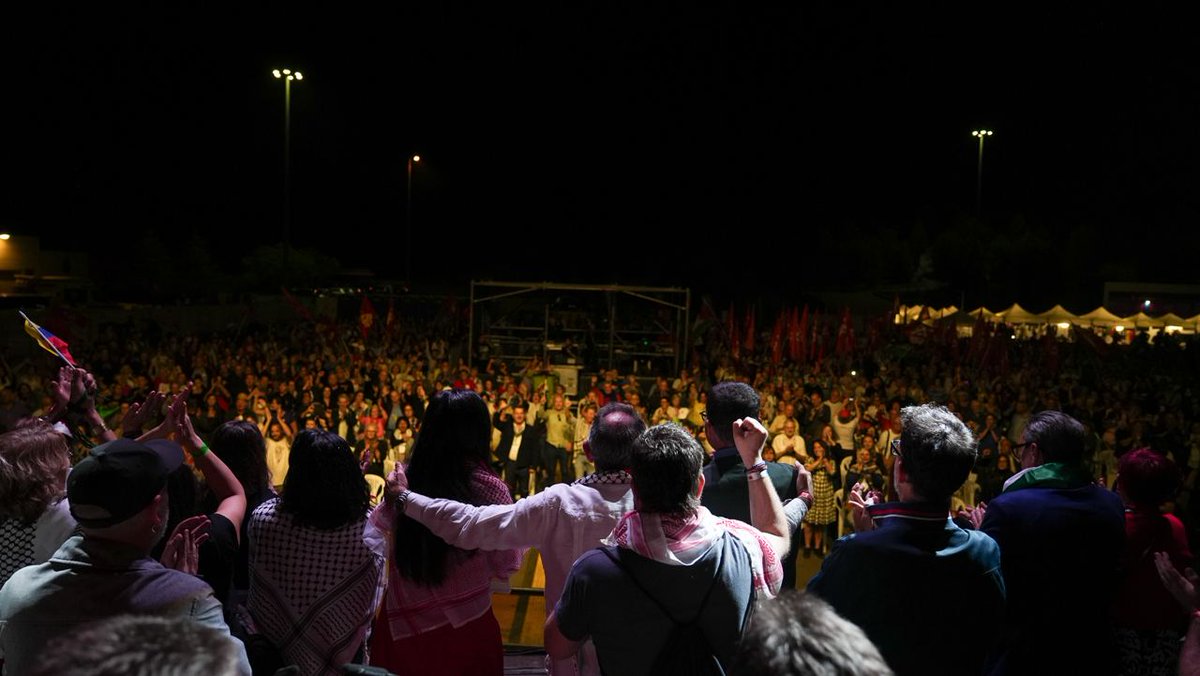 La Fiesta del PCE tweet media