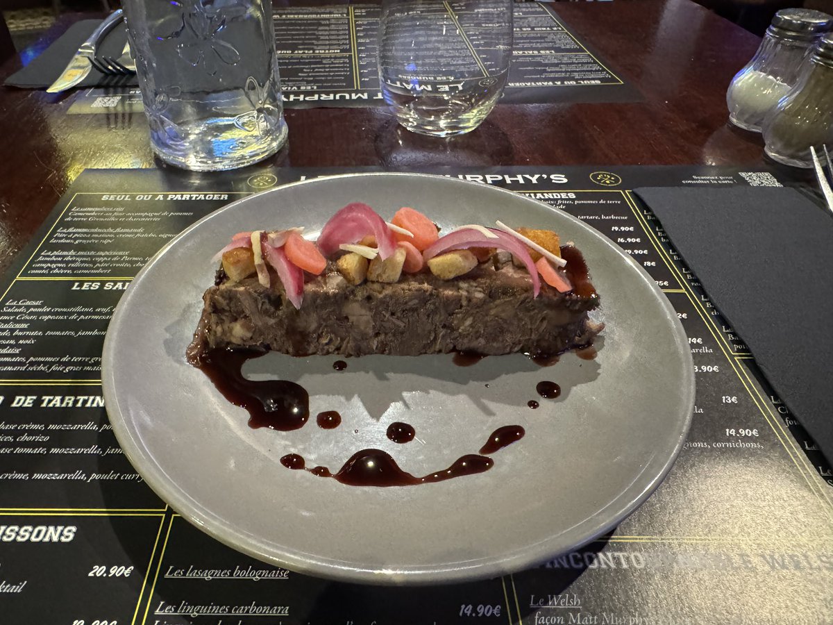 Le midi c’est que du plaisir dans l’assiette 👐🏻 #Foodangers