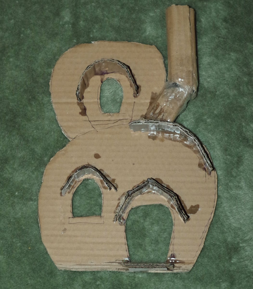 simon_dell_tog's tweet image. finished the little clay house .
also added some images at the end of it being made . 📷
#clayart #clayhouse #handmade #fairyhouse #mousehouse
#mousevillagecreator #simondell