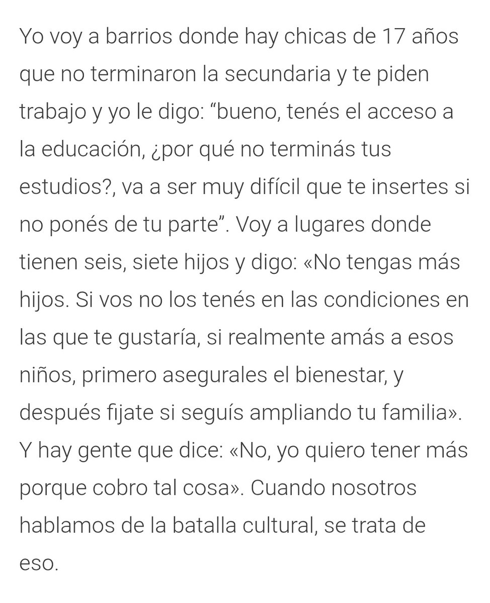 Emilia Orozco diciendo, en otras palabras, que nosotros somos muy negros de mierda para entender su genialidad y la del presidente. 

Ah y que si sos pobre no tengas hijos.