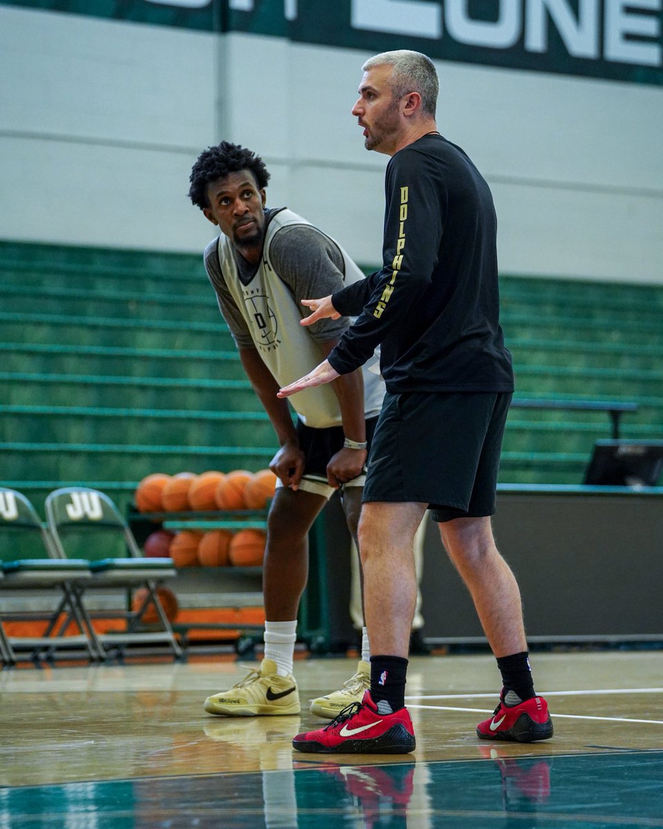 Jacksonville Men’s Basketball 🏀 tweet media