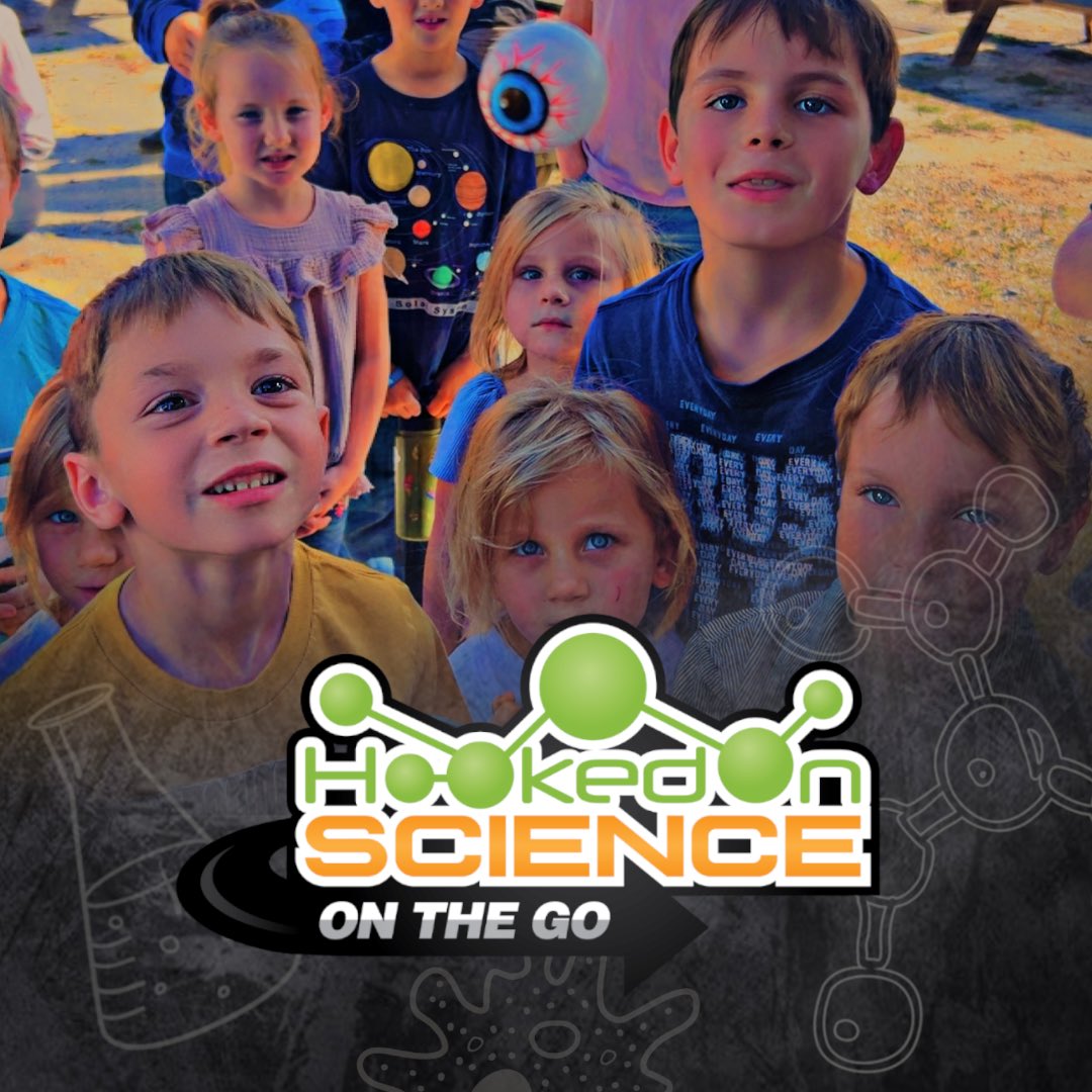 HOSMrScience's tweet image. Spooky STEM fun at the West Virginia Pumpkin Festival. #SpookySTEM #STEM #Science #WestVirginia #WVPumpkinFestival 👻🎃