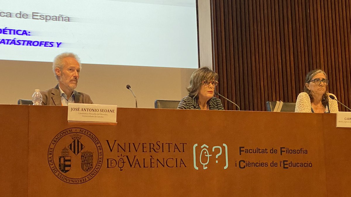 Lydia Feito tweet media