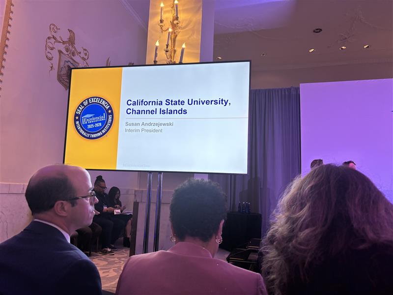 calstate's tweet image. .@EdExcelencia has announced the 2025 #SealofExcelencia recipients! 🎉

🏅 New: Cal Poly Humboldt &amp;amp; @SJSU
🏅 Recertified (3rd time): @CSUCI

In total, 13 #CalState campuses hold the Seal—affirming the CSU as a national leader in equitable student success: edexcelencia.org/seal-excelencia