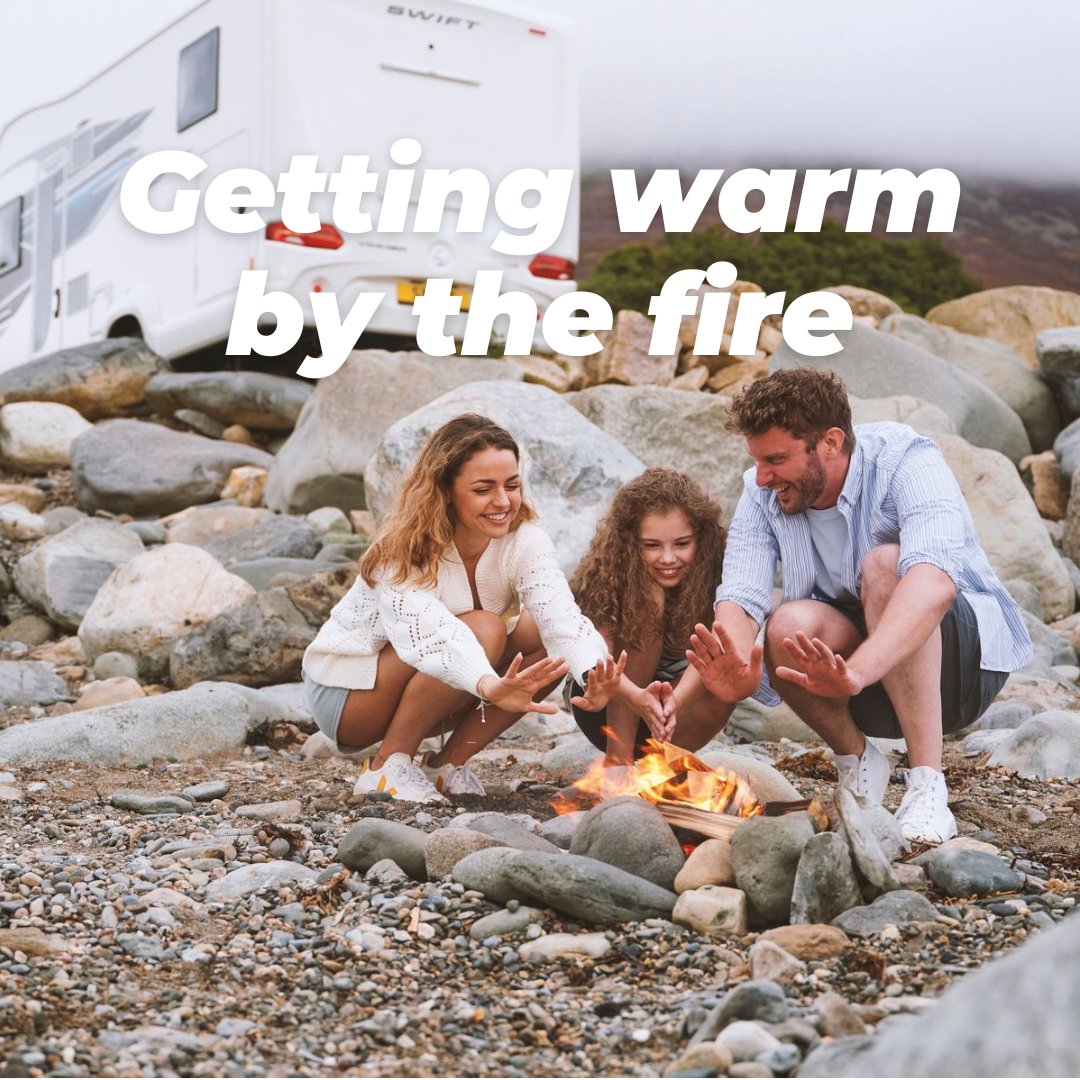 SwiftGoHire's tweet image. What we love about escaping in October 🍂✨

1️⃣ Cosy breakfasts wrapped in blankets, listening to the rain on the roof 🌧️🛋️
2️⃣ Exploring local market towns and getting warm with a coffee ☕
3️⃣ Crisp autumn walks followed by hot chocolate back at the motorhome 🍁
4️⃣ Grabbing one…