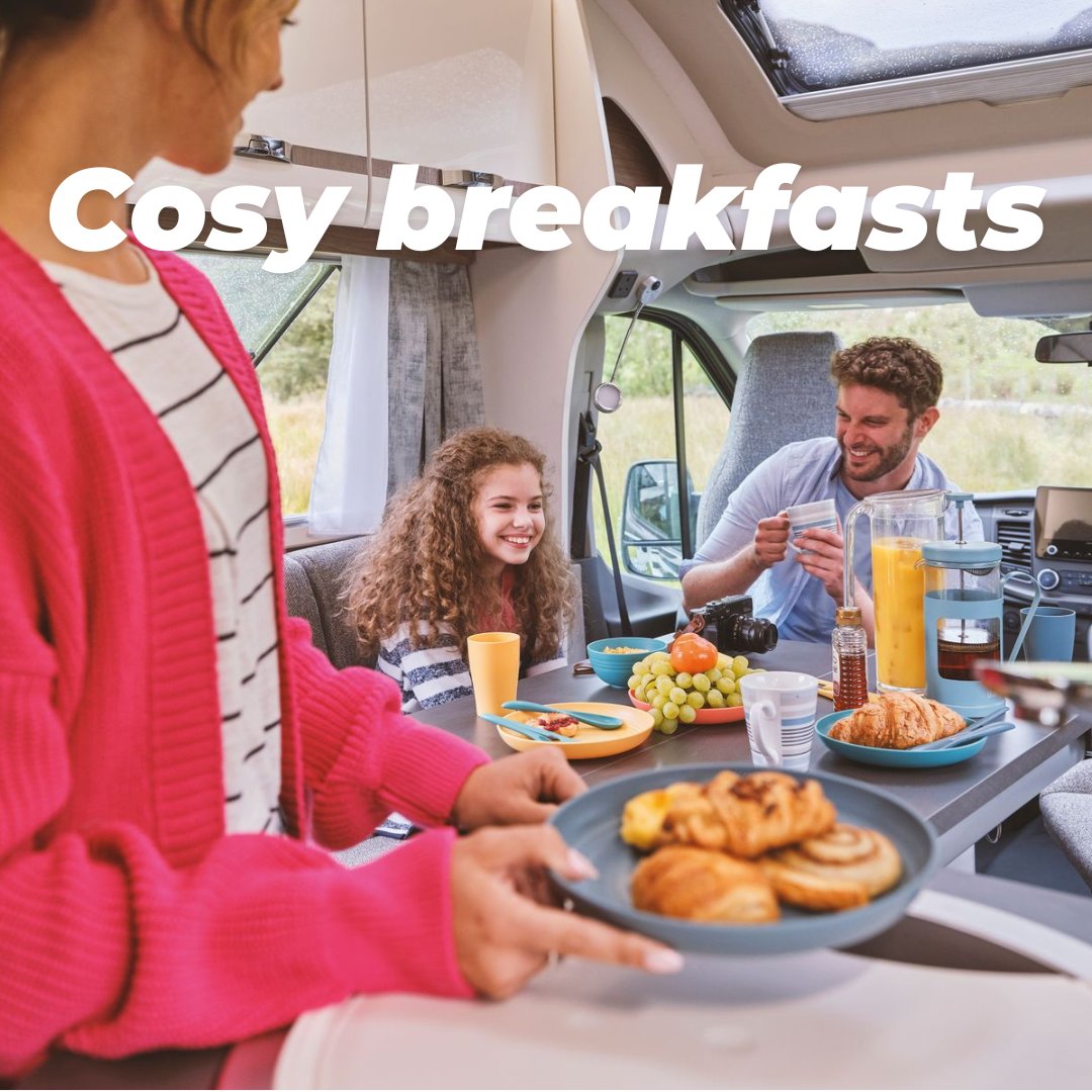 SwiftGoHire's tweet image. What we love about escaping in October 🍂✨

1️⃣ Cosy breakfasts wrapped in blankets, listening to the rain on the roof 🌧️🛋️
2️⃣ Exploring local market towns and getting warm with a coffee ☕
3️⃣ Crisp autumn walks followed by hot chocolate back at the motorhome 🍁
4️⃣ Grabbing one…