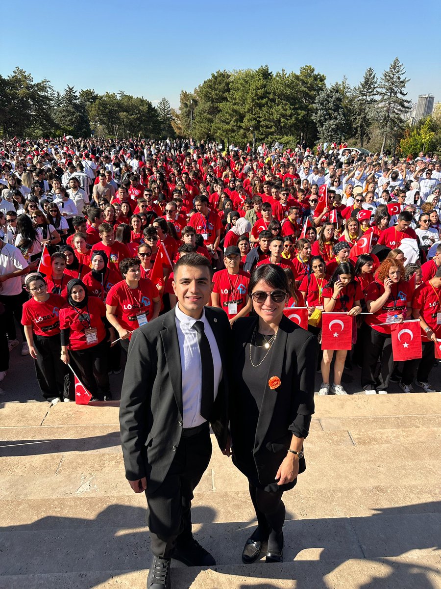 Atamızın huzurunda tek yürek olacağız!
Bizler LÖSEV Gençlik Kollarıyız, geleceğin umuduyuz!
4 Ekim’de Cumhuriyet için buluşuyoruz.
Sen de bu büyük yürüyüşün bir parçası ol!
#4EkimdeLÖSEVleAnıtkabirde
<a href="/ustunezer/">Dr. Üstün EZER</a> <a href="/losev1998/">LÖSEV</a>