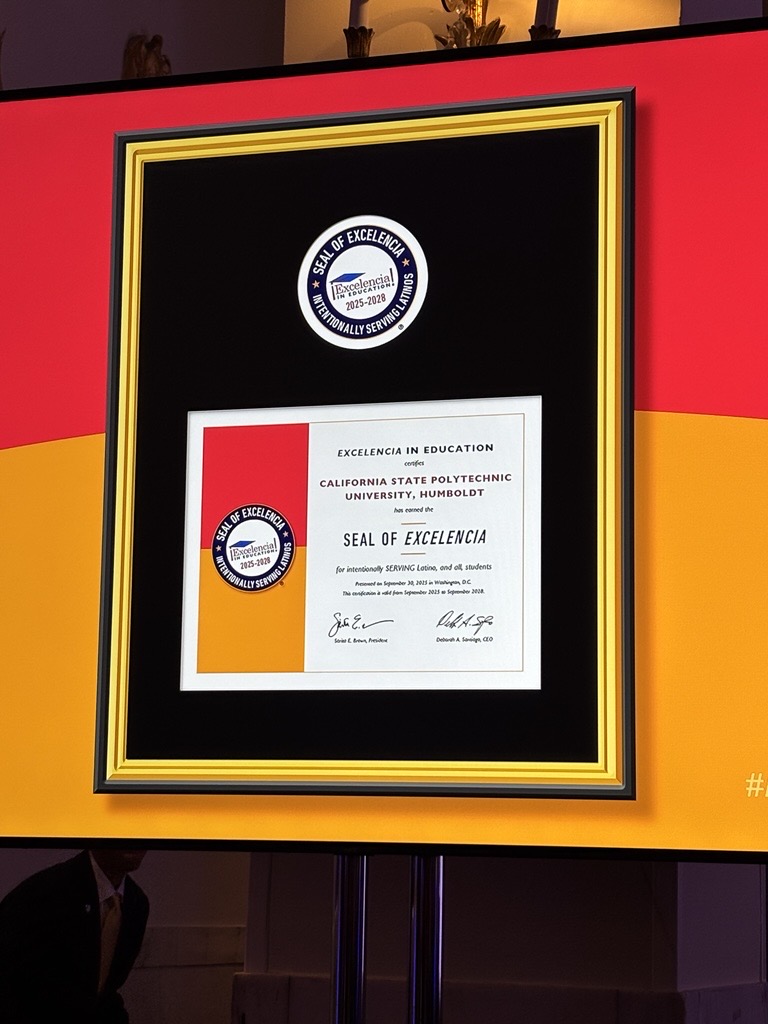 calstate's tweet image. .@EdExcelencia has announced the 2025 #SealofExcelencia recipients! 🎉

🏅 New: Cal Poly Humboldt &amp;amp; @SJSU
🏅 Recertified (3rd time): @CSUCI

In total, 13 #CalState campuses hold the Seal—affirming the CSU as a national leader in equitable student success: edexcelencia.org/seal-excelencia