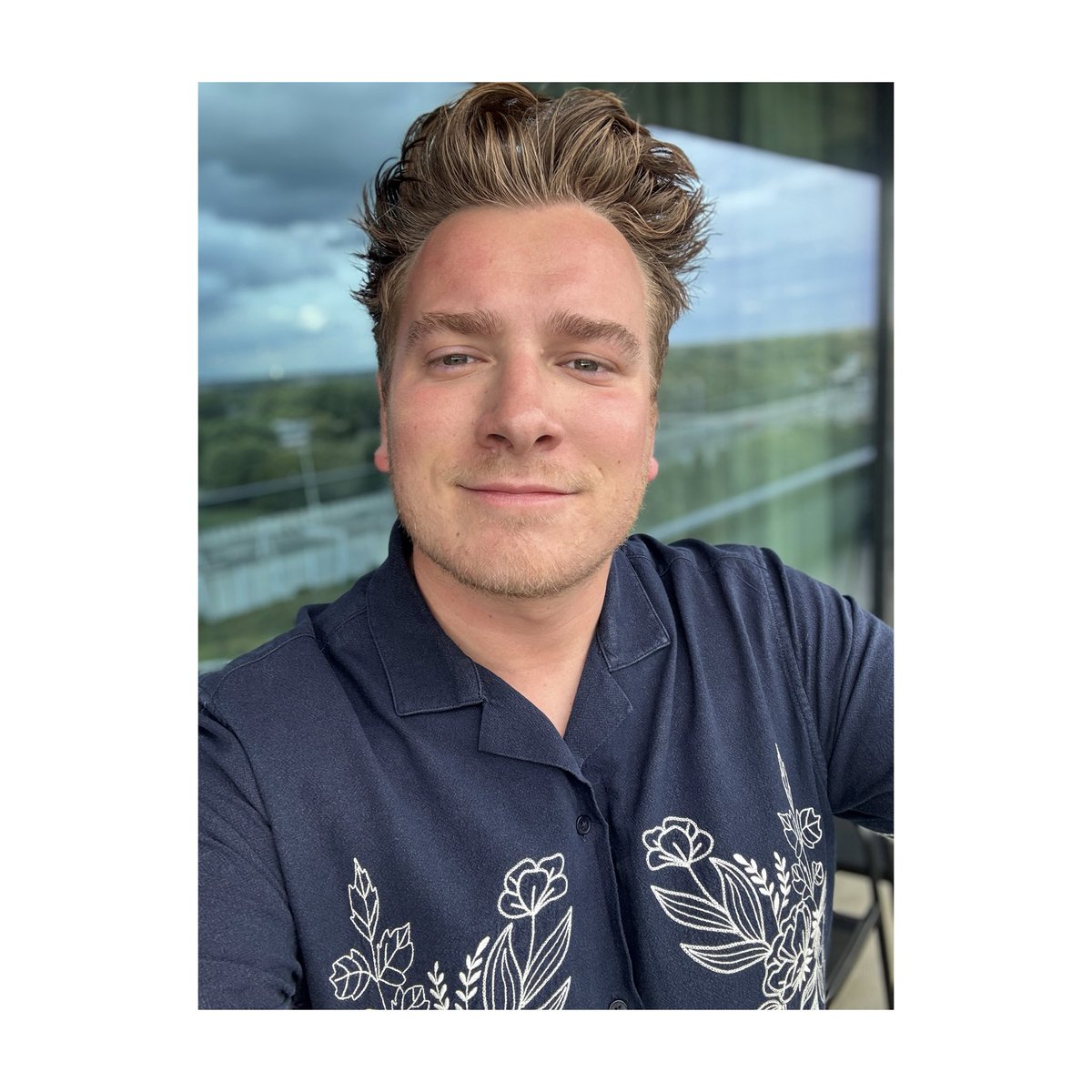 HenryFricker's tweet photo. Take 2 📸 https://t.co/DzinKT1Y4v