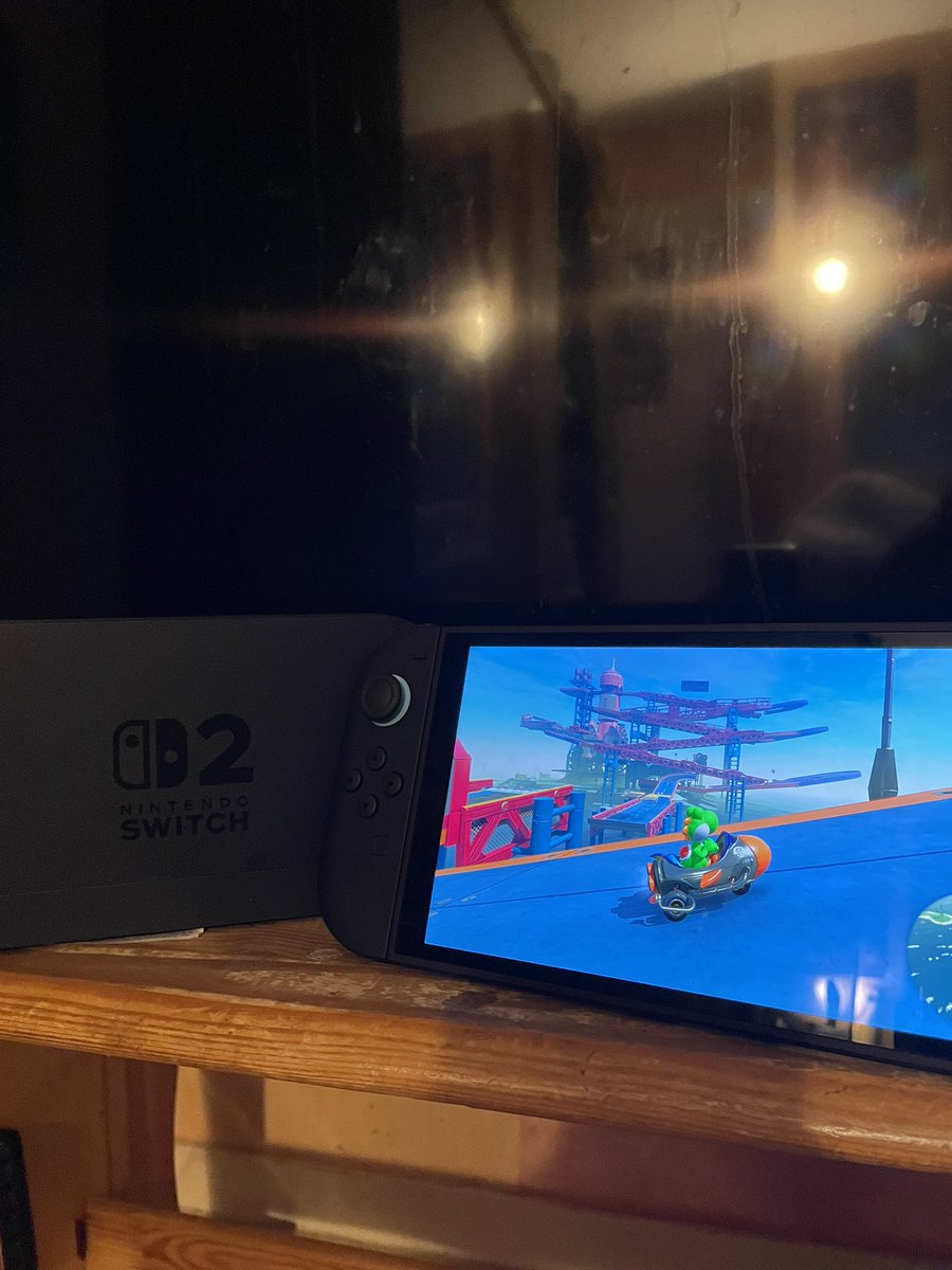 daiman_or's tweet image. Peut être j’ai les meilleurs amis du monde on sait pas 🙏🙏 #MonAnnivCetaitYa2MoisMaisTrql #Switch2