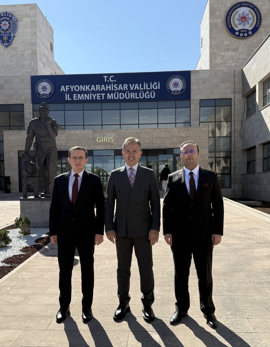 Dinar Cumhuriyet Başsavcısı Emre Vurmaz ve Ağır Ceza Mahkemesi Başkanı Uğur Yargun’a nazik ziyaretleri için teşekkür ederim.