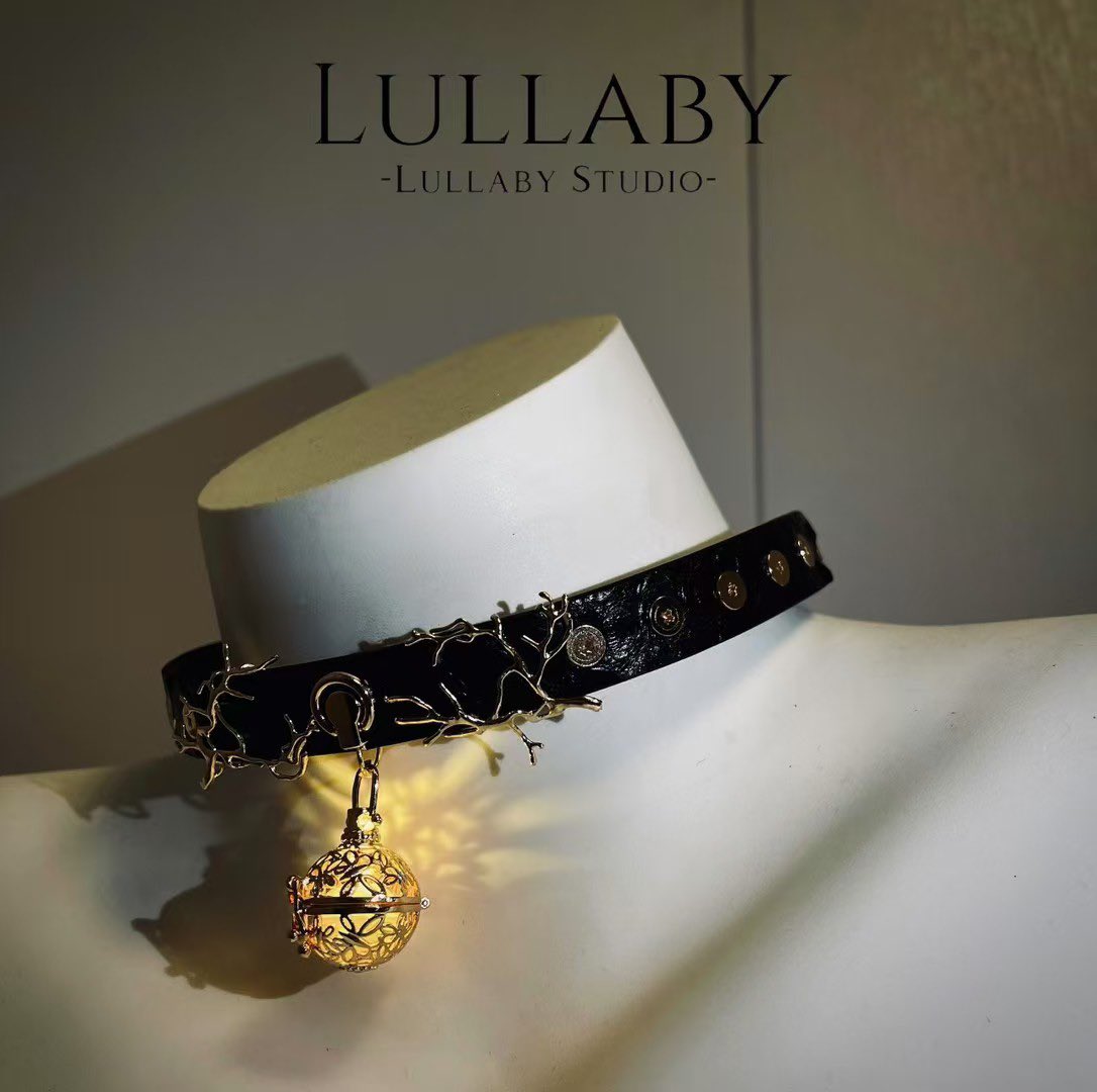 Lullaby_QC's tweet photo. @Balahsiao 抄袭我的作品？而且你的料子和工艺真的很差劲哦 https://t.co/4uRAhIiJCY