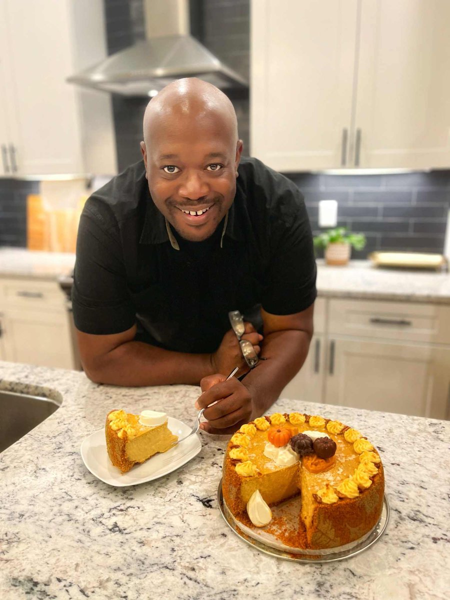 TJsChronicles's tweet photo. The Pumpkin Spice Cheesecake is the Cake of the Month for October! That means of course enjoying the discounted price on the Original 9” &amp; Personal Mini 6” size all month long until Friday, 10/31 at 5PM CST.

Use the links. Nab yours now!

@TJsChronicles | https://t.co/edInJqglUk https://t.co/uFSwARP4Ul