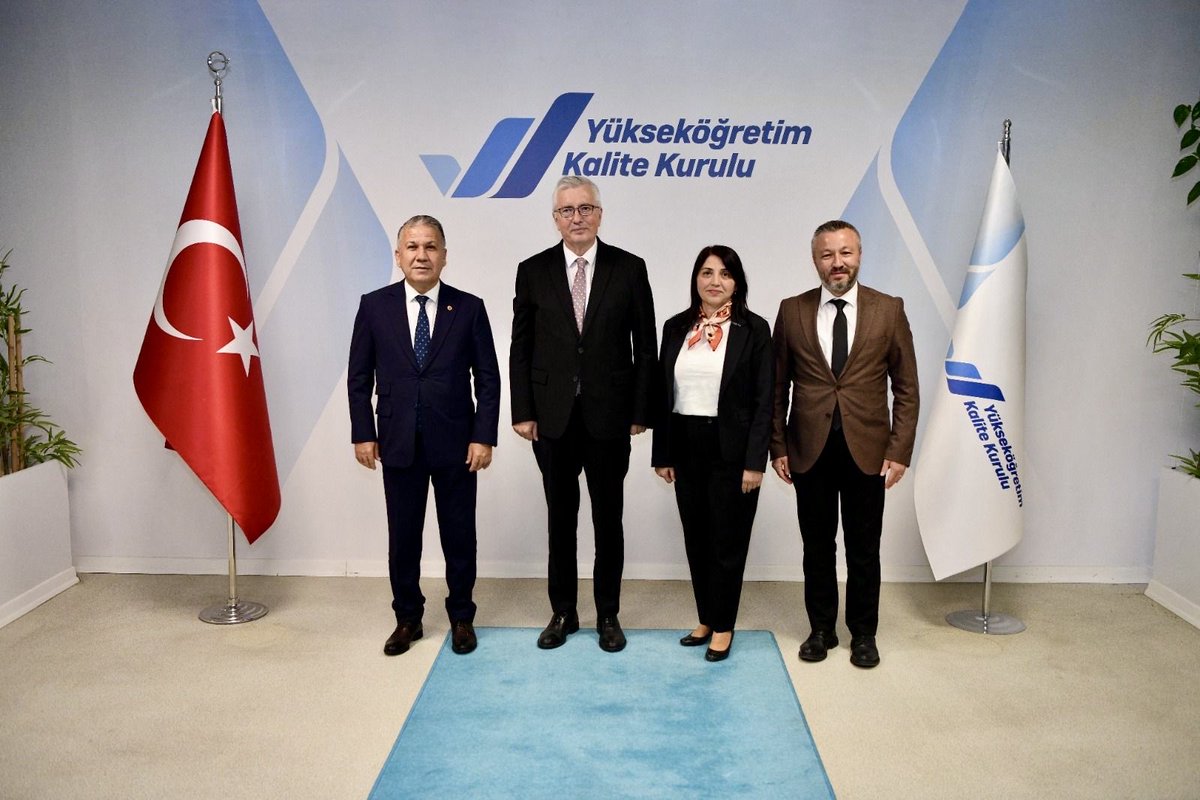 Rektörümüz <a href="/YasarProf/">Prof Dr Erol Yaşar</a>, <a href="/ykalitekurulu/">Yükseköğretim Kalite Kurulu (YÖKAK)</a> Başkanı <a href="/ukocabicak/">Prof.Dr. Ümit KOCABIÇAK</a>’ı Ziyaret Etti.

🔶 Rektör Danışmanımız Prof. Dr. Tuğba Yanpar ve Mühendislik Fakültesi öğretim üyemiz Prof. Dr. Emre Akın’ın da ziyarette yer aldı.