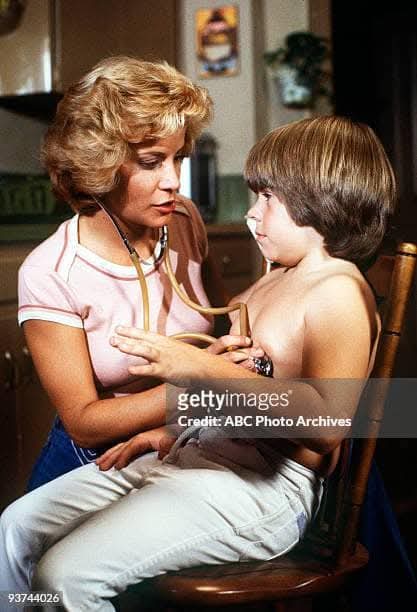 barbaravitali2's tweet photo. Remembering #LaniOGrady October 2,1954_September 25,2001 (Age 46) #EightIsEnough https://t.co/dJmxCoFD83