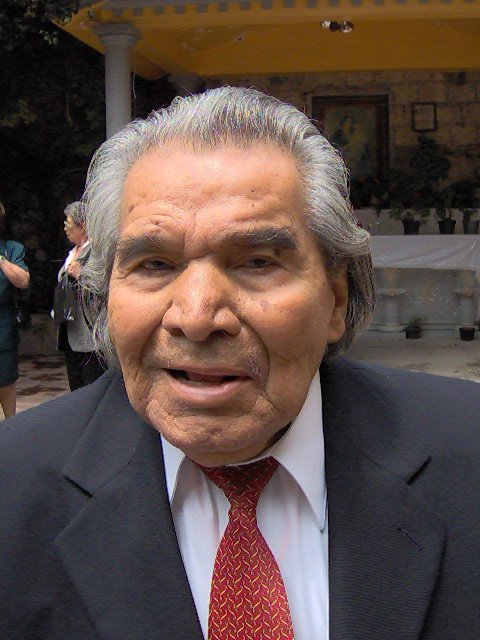 Ricardo Tello Castillo murió el 5 de diciembre de 2007 a los 99 años.
