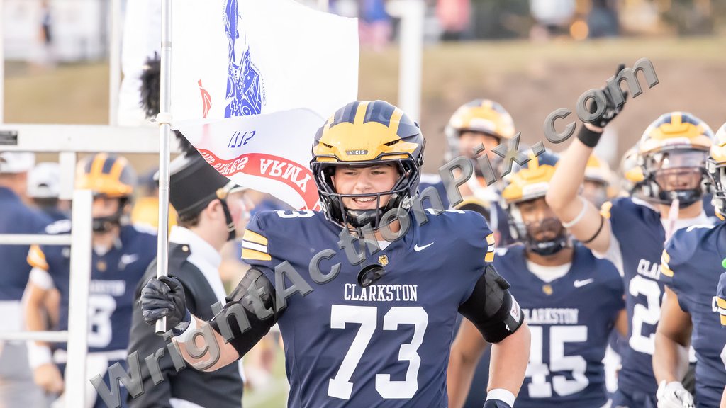 WrightActionPix's tweet photo. Varsity @ClarkstonWolves Football vs Adams https://t.co/hKV6gb1tKT<<<<more_photos #GoWolves #WrightActionPix sales go to #ClarkstonAthleticBoosters @CTownAthletic @JeffKosin @HaydenFlavin @BrooksKosin88 #ClarkstonWolves https://t.co/Jq3hllAsTg