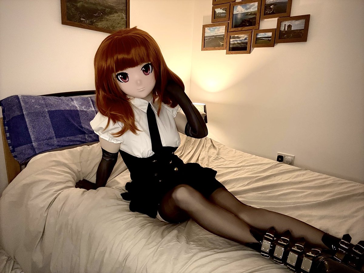 Greetings humans! 

A new kigu Has spawned in your area, my name is KamOkami or kami for short.

My goal in your domain is to hug every single one of you cuties.
Now come over here.

#kigurumi #cosplay